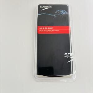 Speedo Adult Silicone Swim Cap One Size Fits Most Adult Latex Free Black. New.